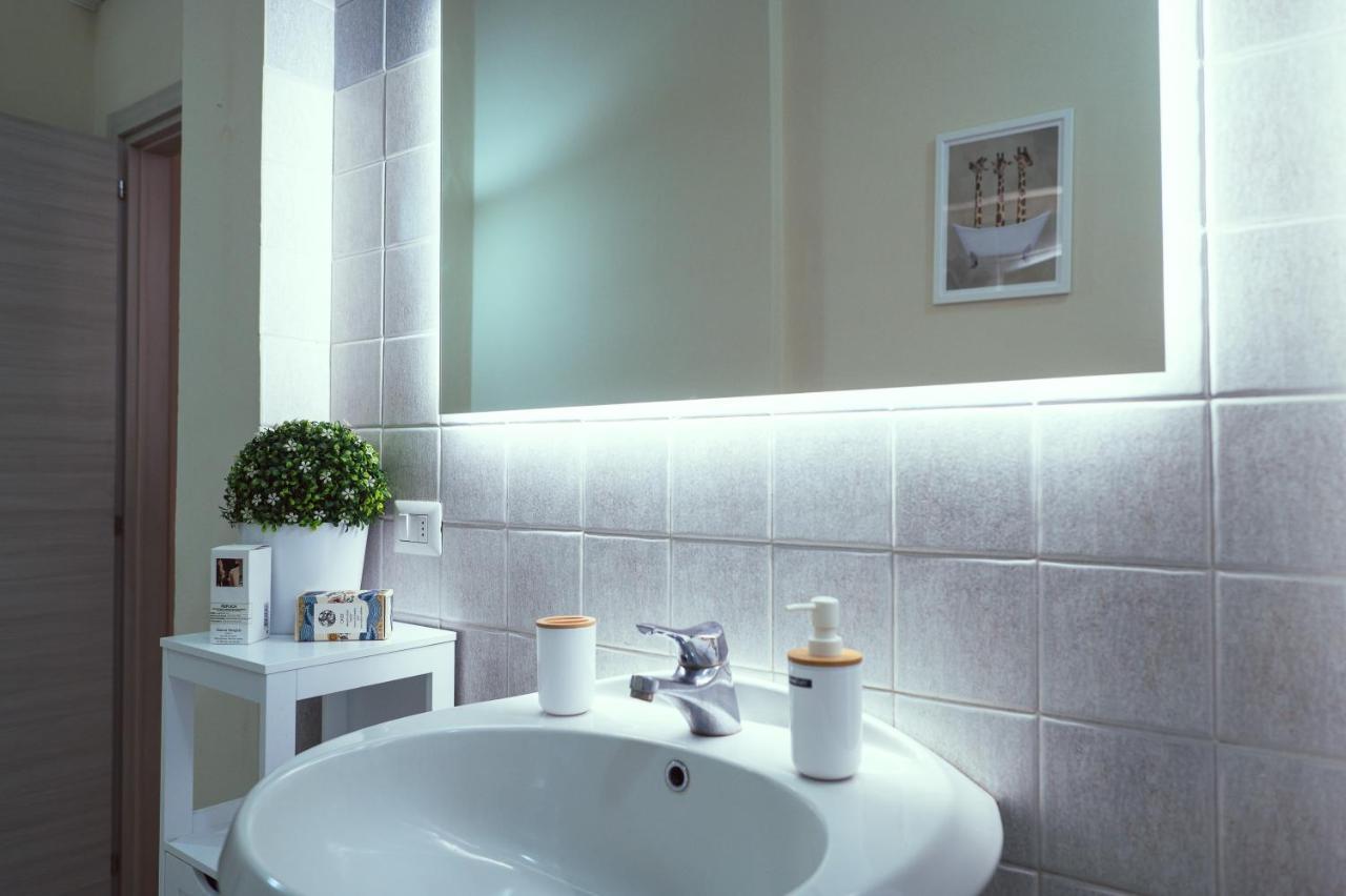 Celeste Simple Apartment San Miniato Eksteriør bilde
