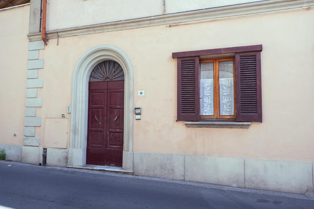 Celeste Simple Apartment San Miniato Eksteriør bilde